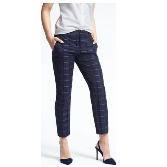 Banana Republic Pants - ‼️SOLD‼️Banana Republic Avery Cropped Pant